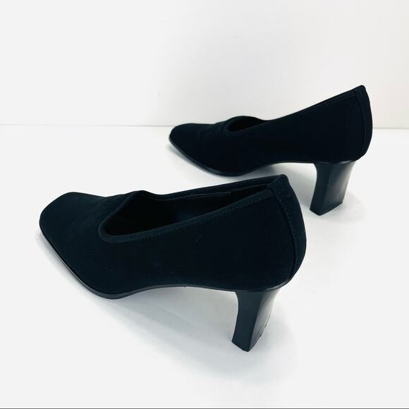 Axcess Mover Black Pumps Size 8 Fabric Upper Leather lining Closed Squared Toe - Picture 4 of 16
